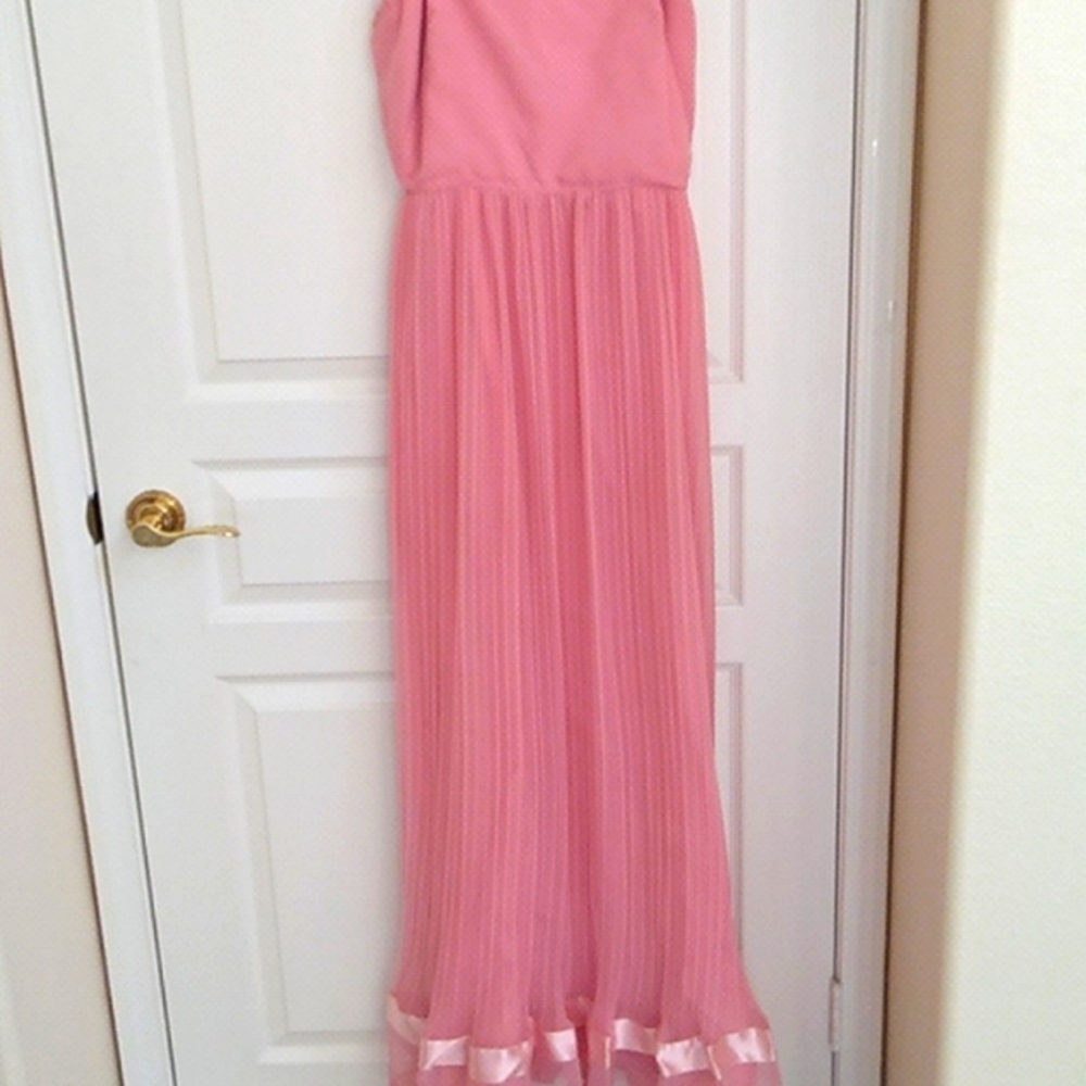 NWOT Miss. Elliette Evening Dress